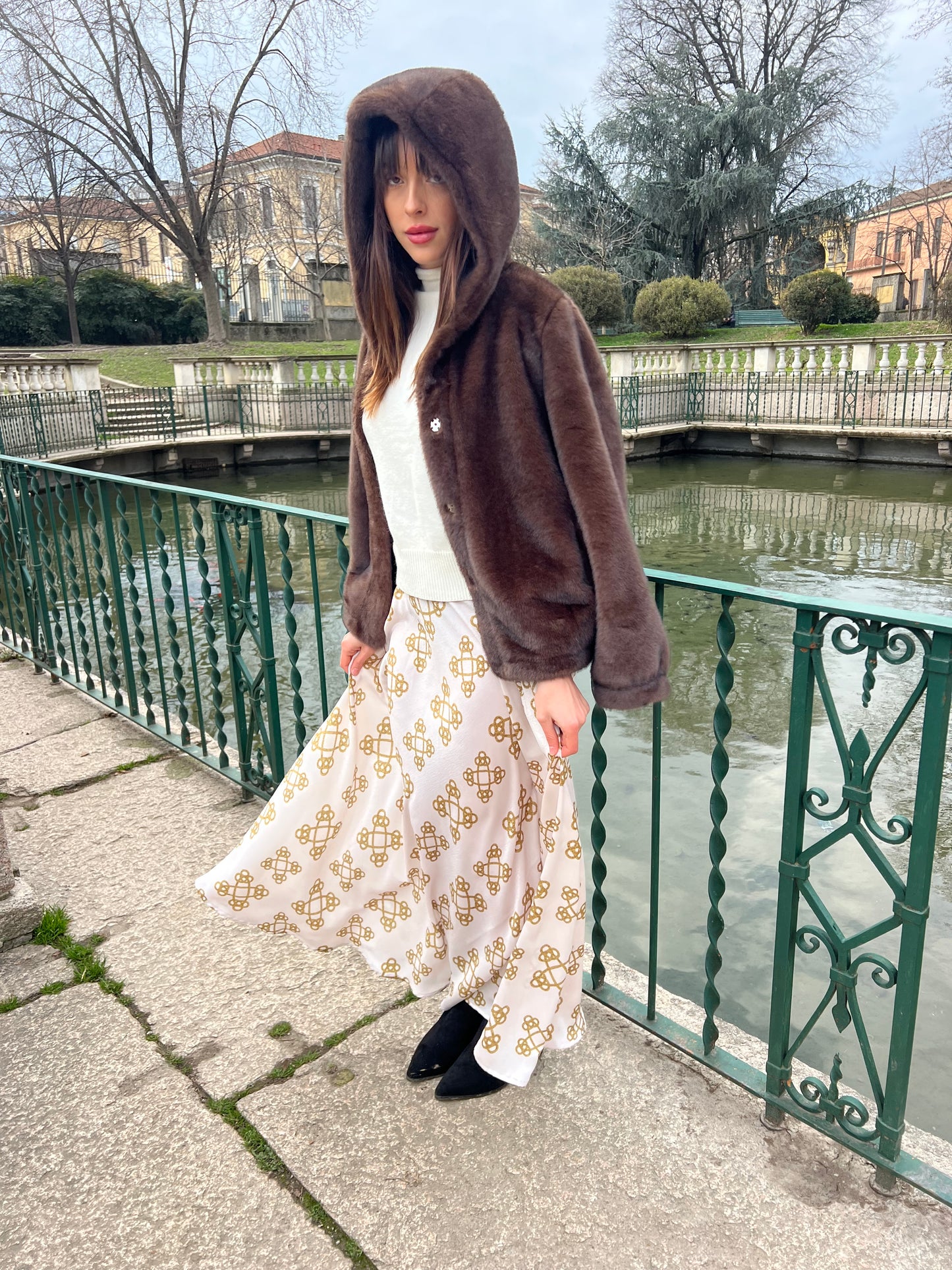 Gonna Valentina Tessuto Douchesse Catene Crema