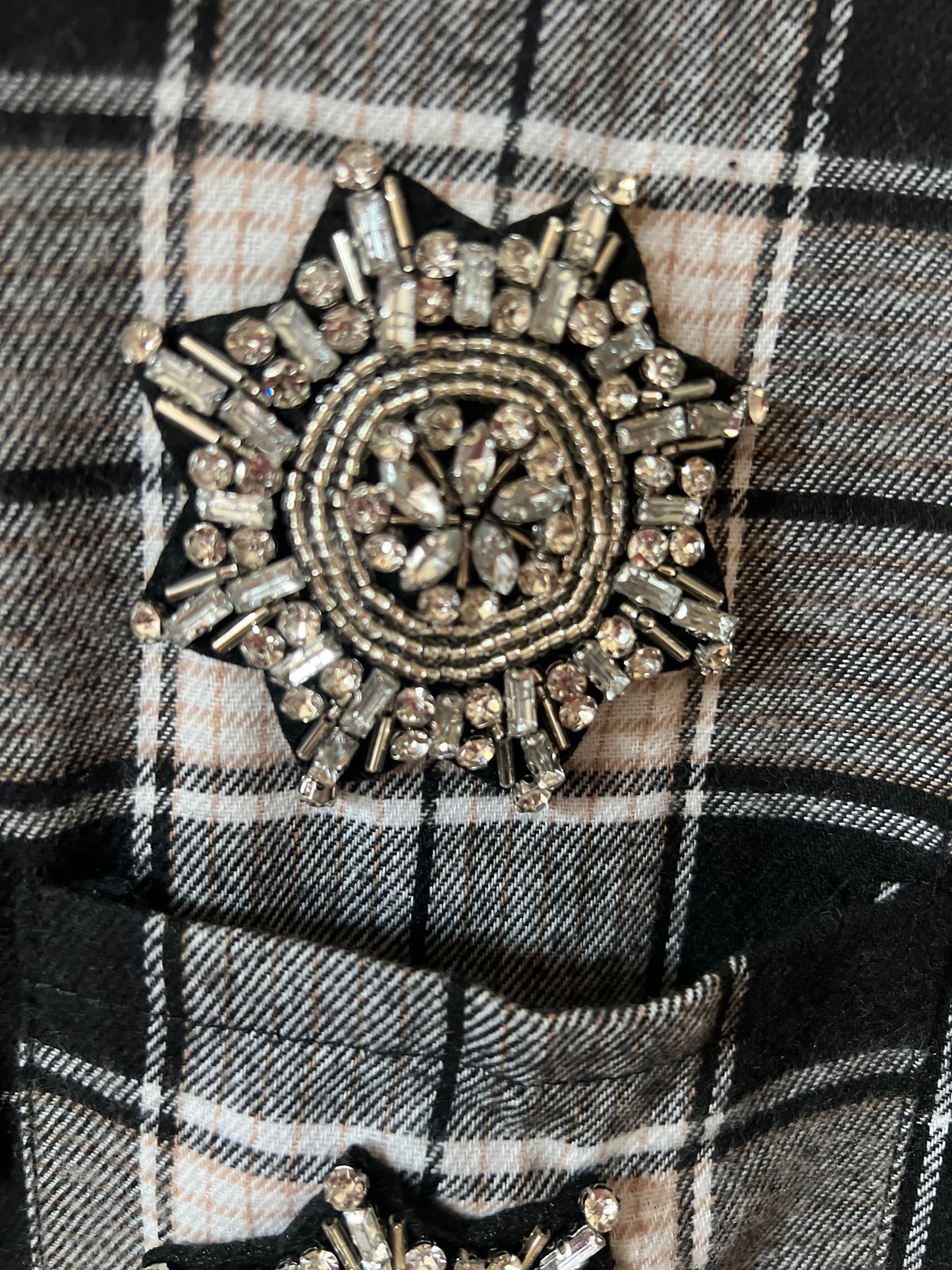 Camicia Bianca Quadri Neri Lacci e fiocchi di neve