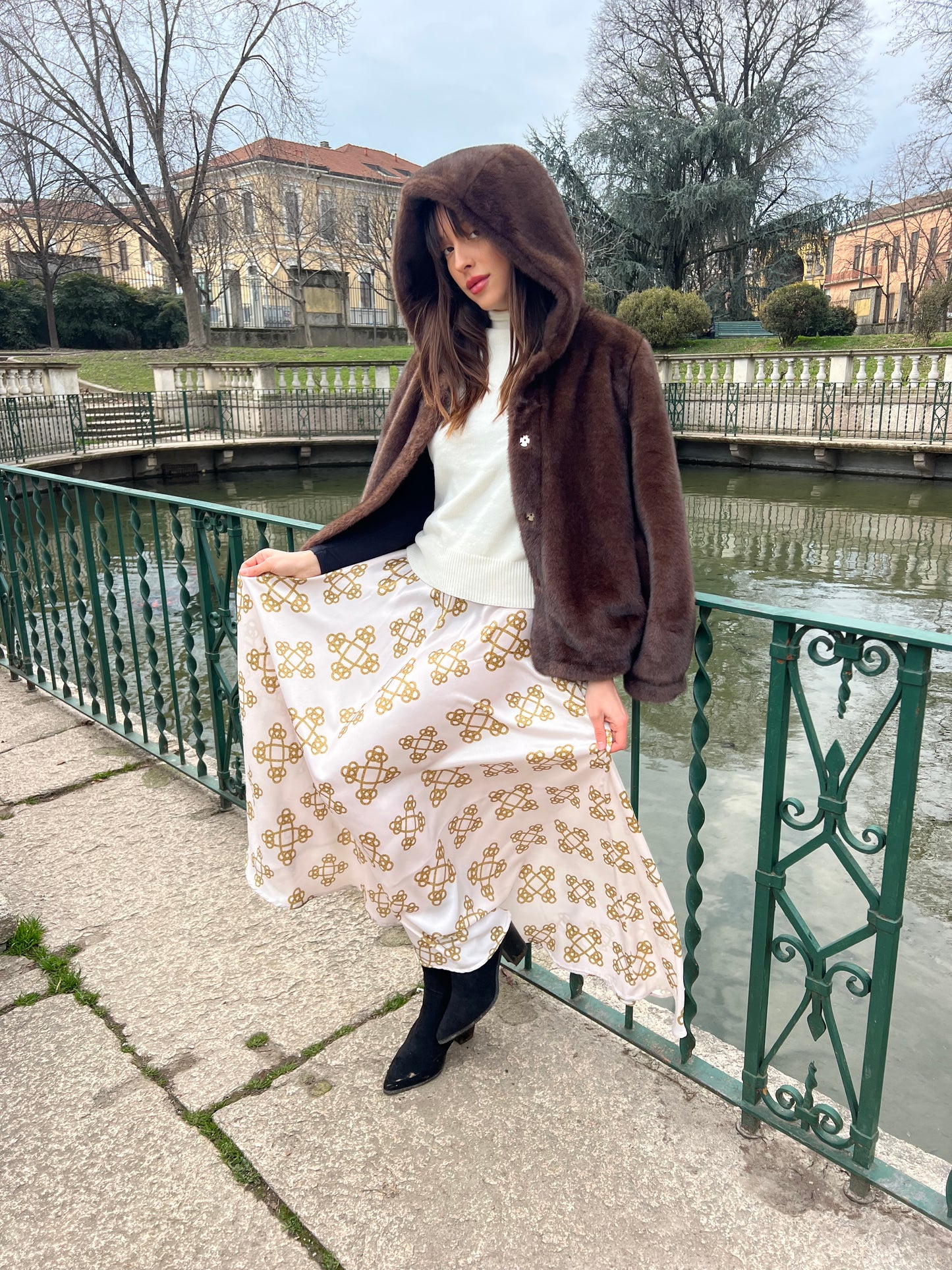 Gonna Valentina Tessuto Douchesse Catene Crema