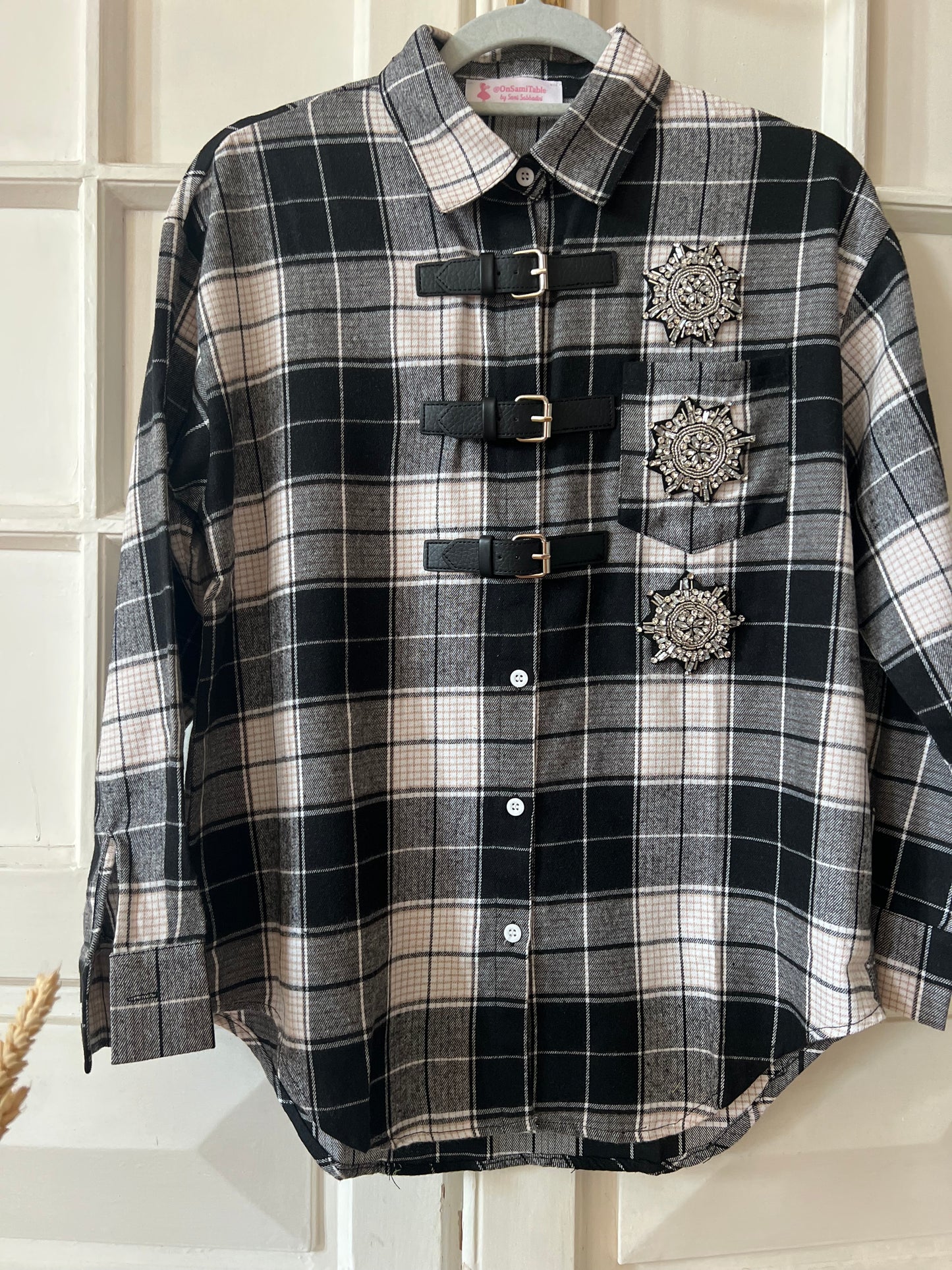Camicia Bianca Quadri Neri Lacci e fiocchi di neve